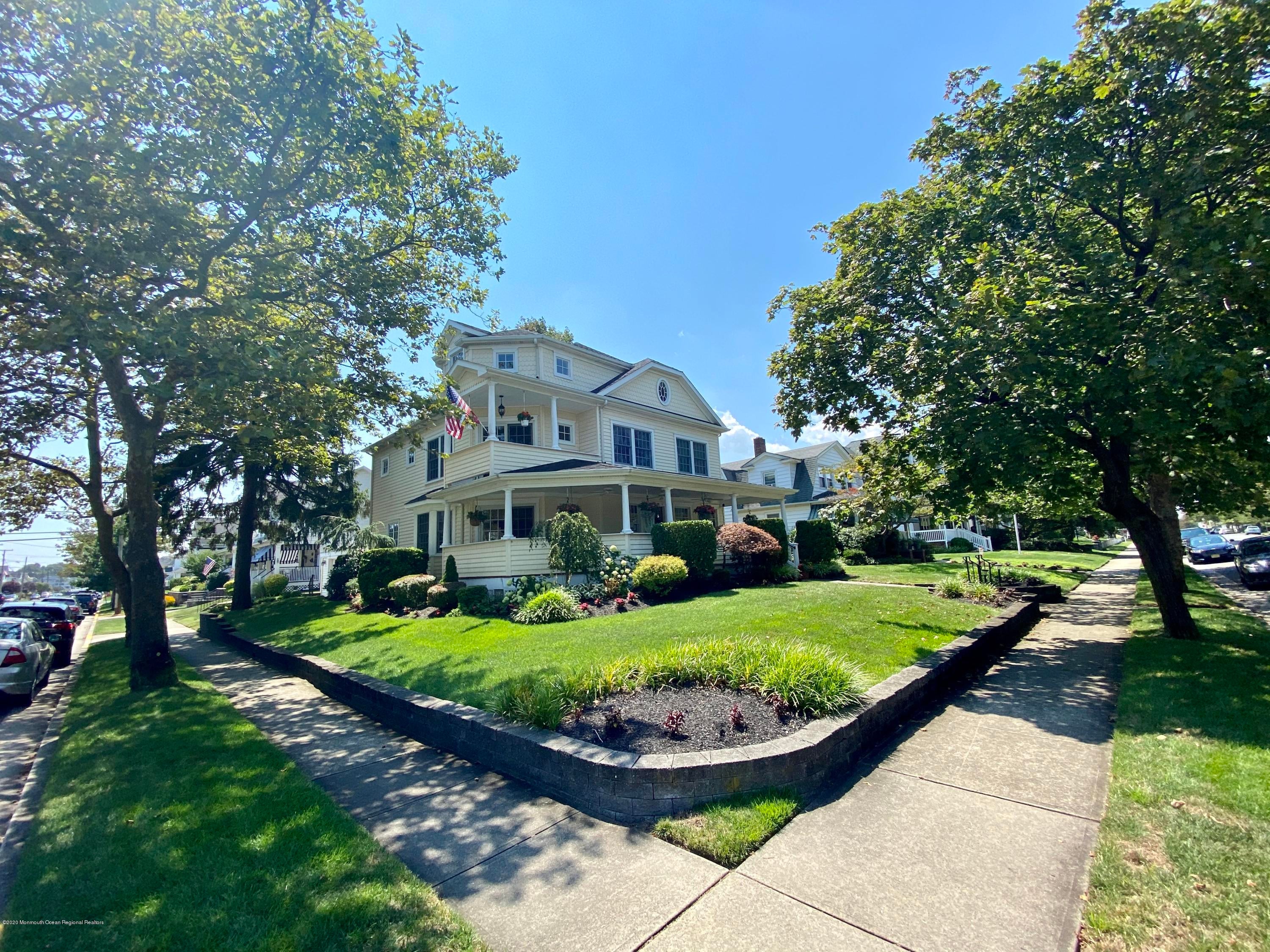 401 Garfield Avenue