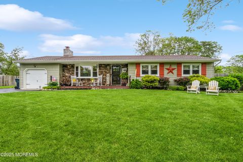 225 Essex Drive Brick NJ 08723