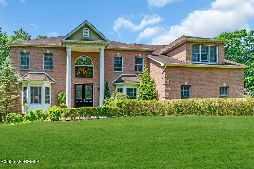 312 Clearstream Road