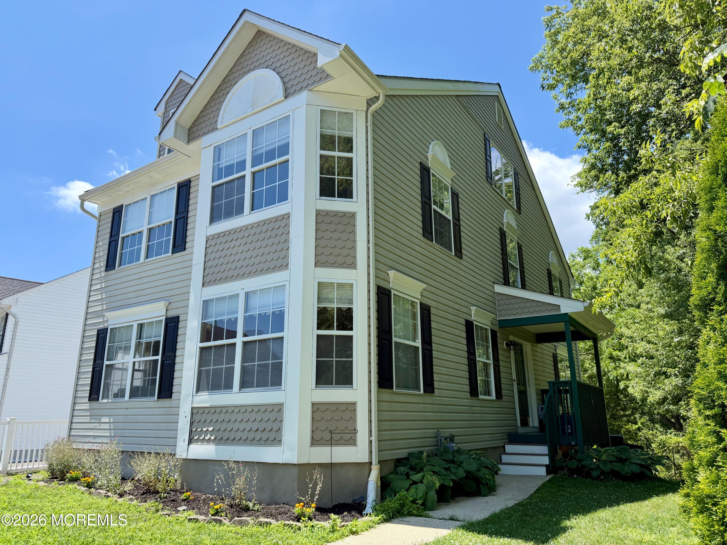 48 Messenger Court