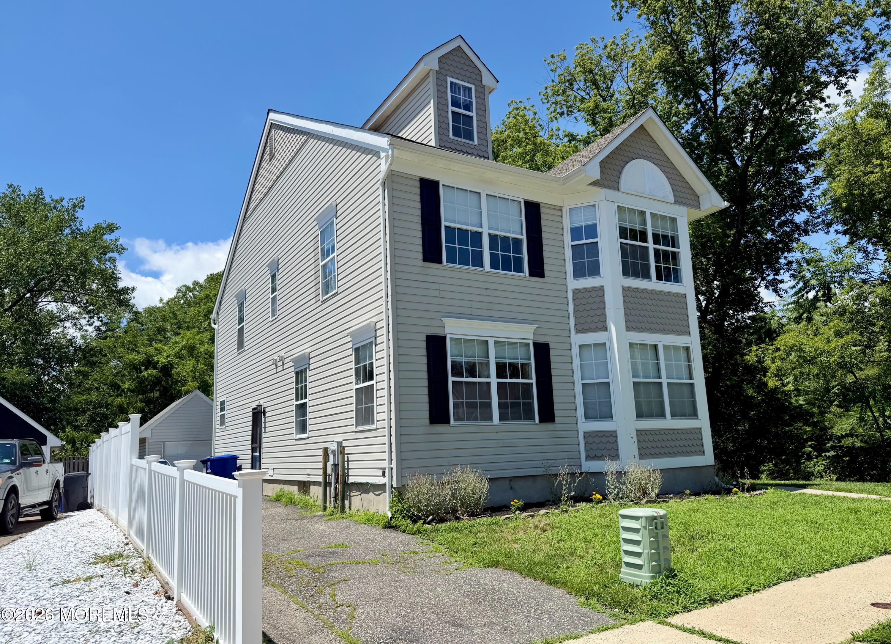48 Messenger Court