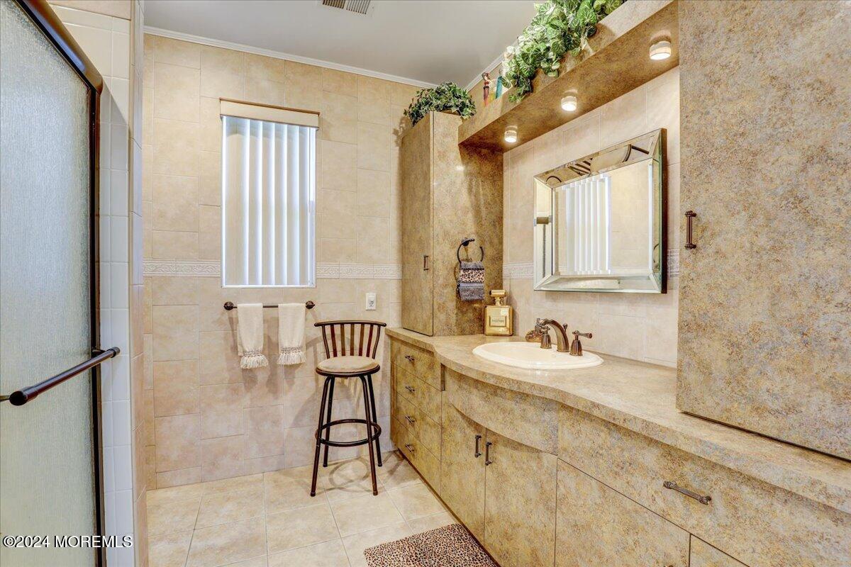 481 Huntington Drive, Jackson, New Jersey image 17