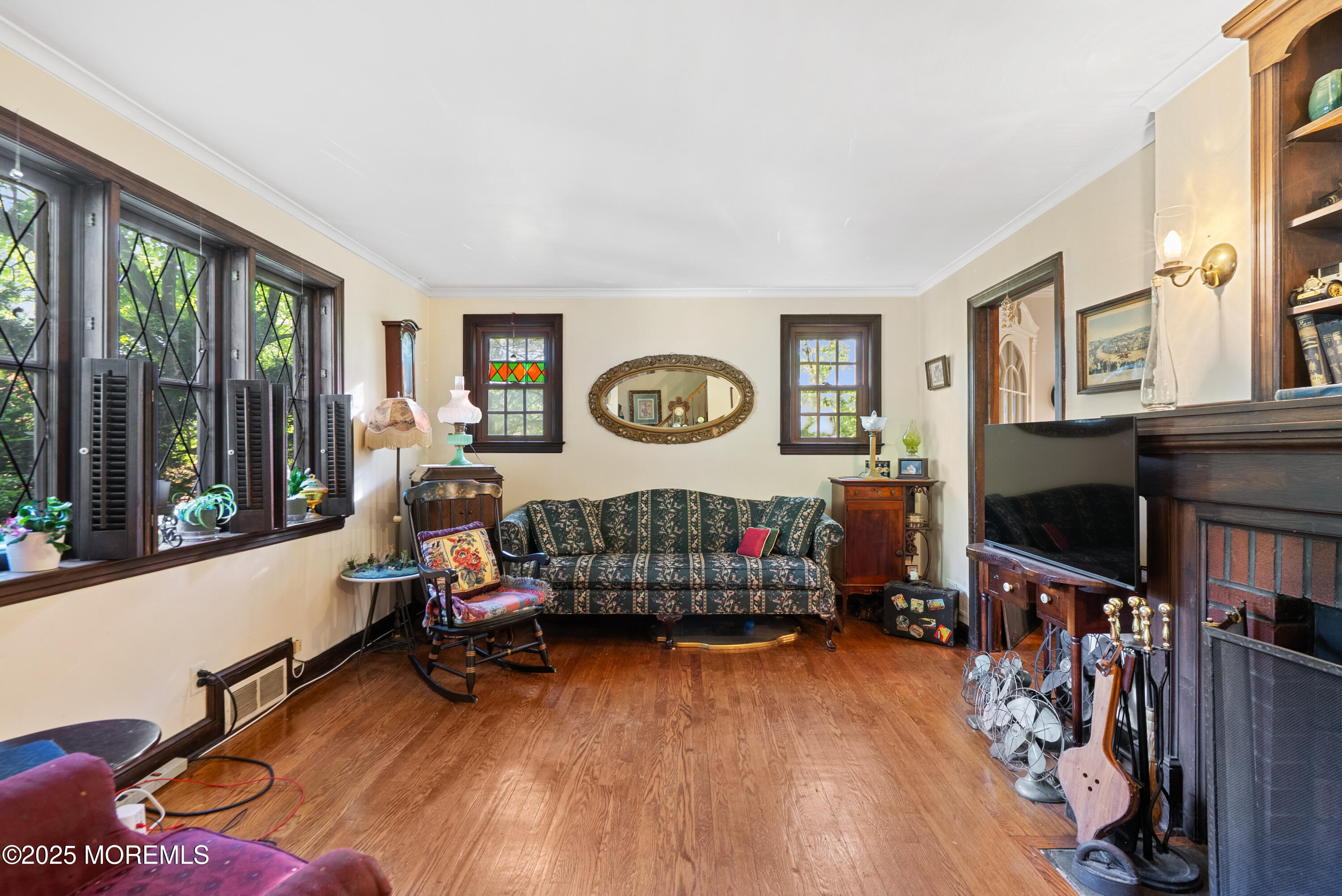 22 South Drive, East Brunswick, New Jersey image 9
