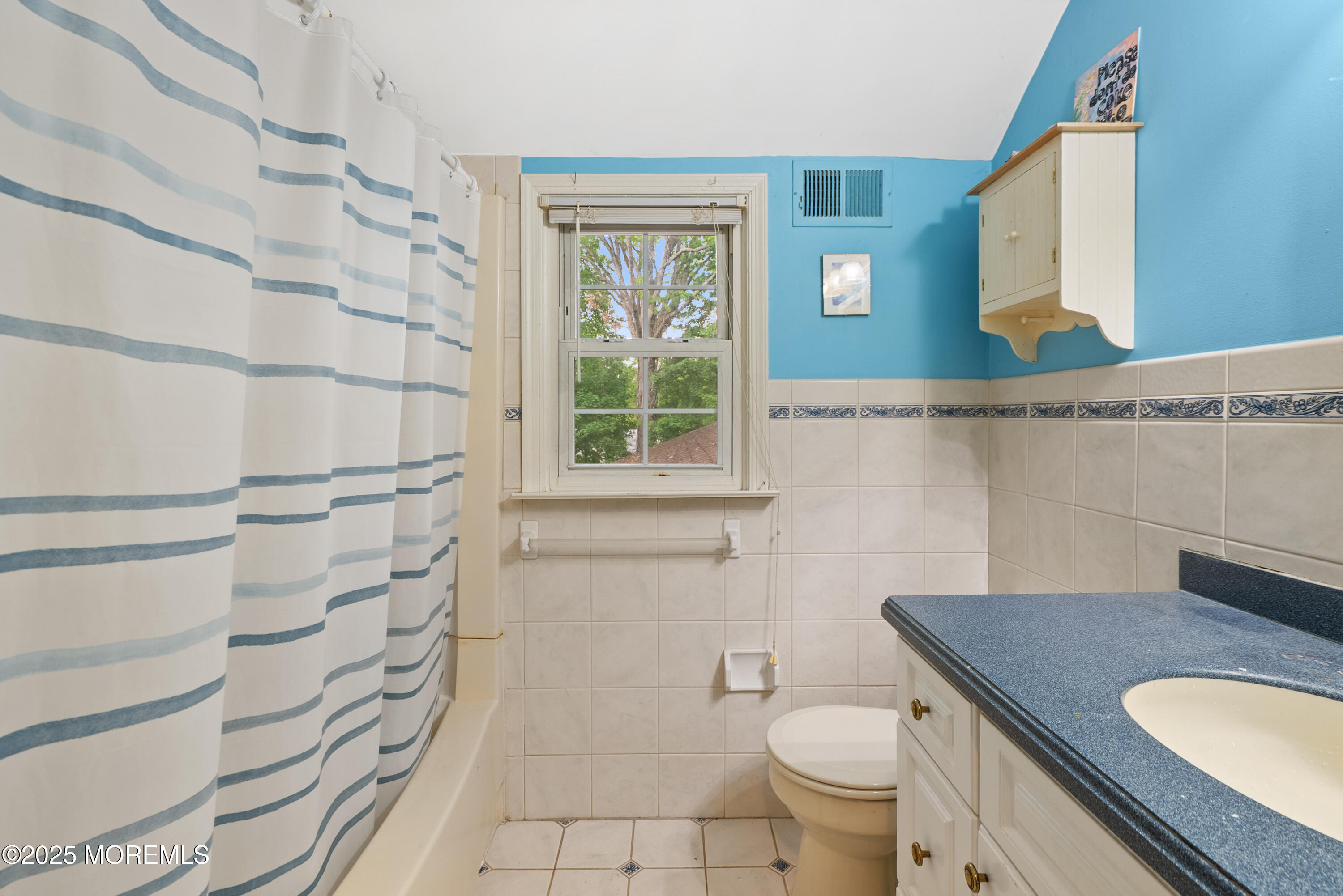 22 South Drive, East Brunswick, New Jersey image 21