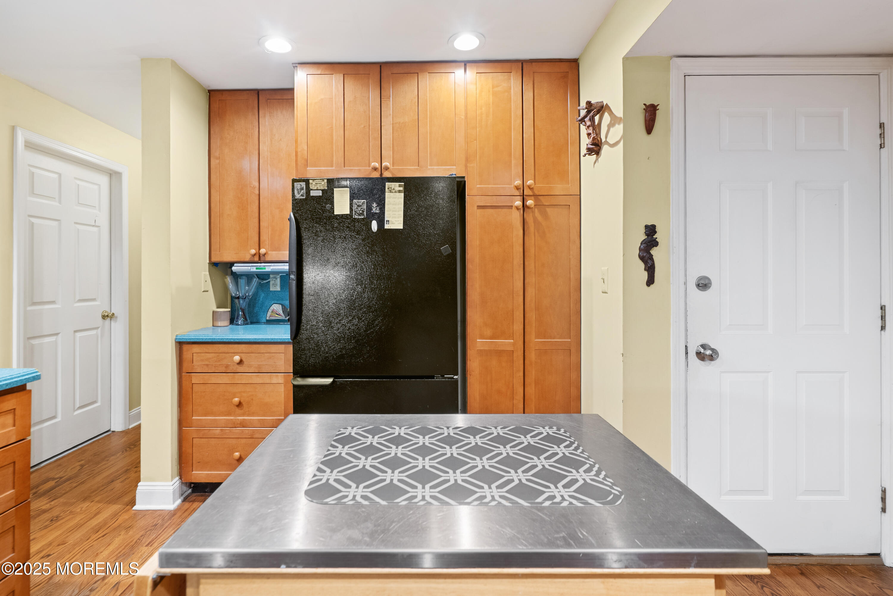 22 South Drive, East Brunswick, New Jersey image 13