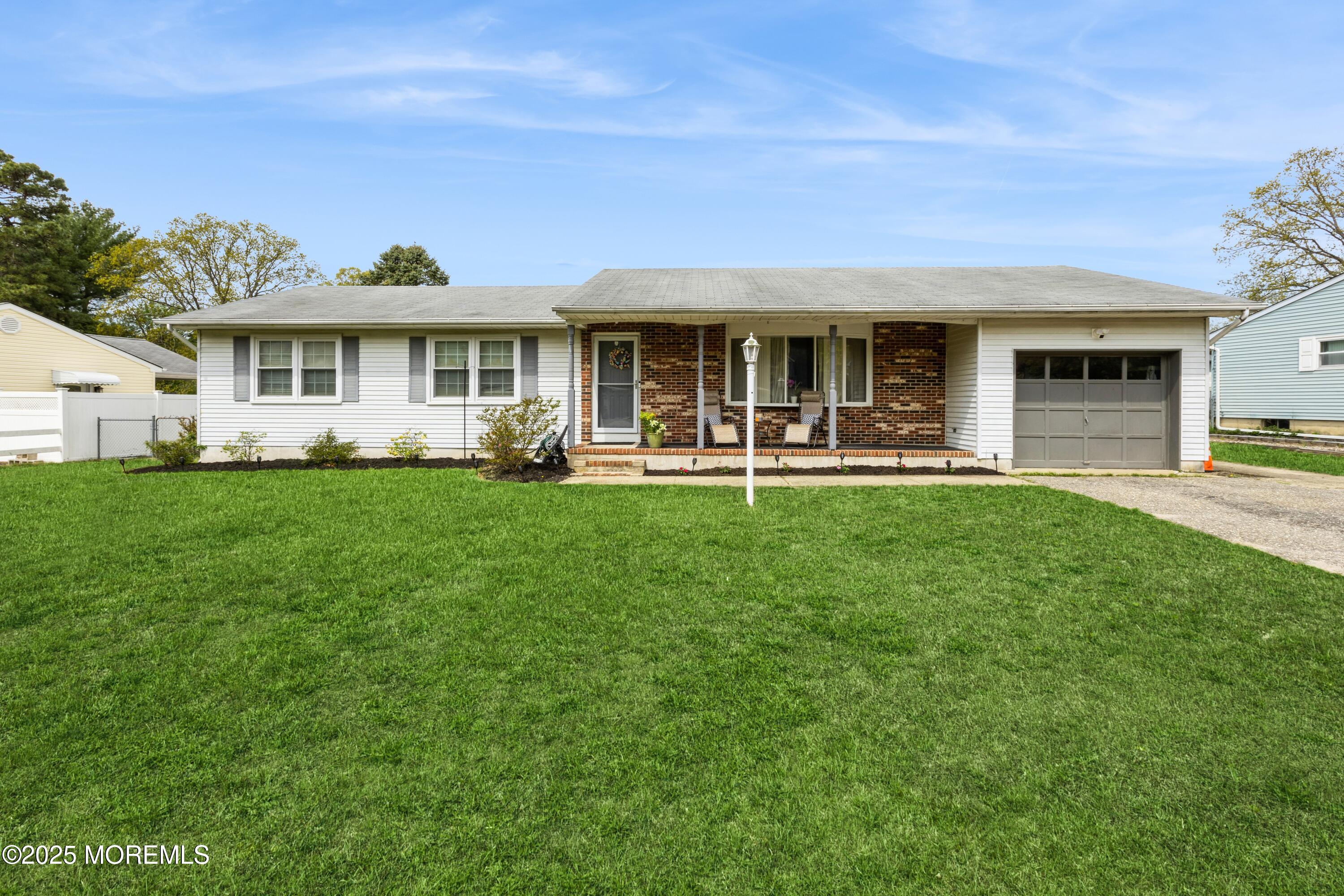 303 Savannah Road, Toms River, New Jersey image 1