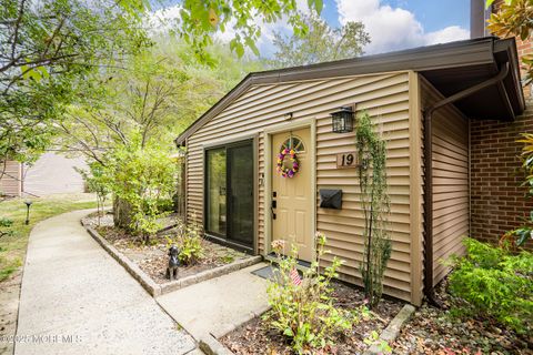 19 Manchester Court Red Bank NJ 07701