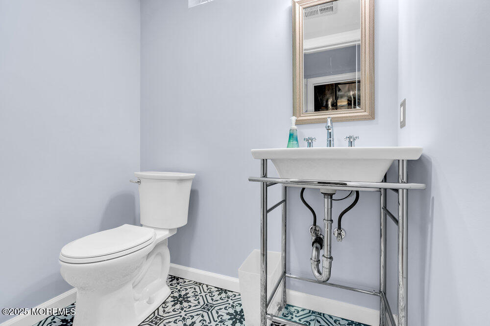130 Locust Avenue, Red Bank, New Jersey image 29
