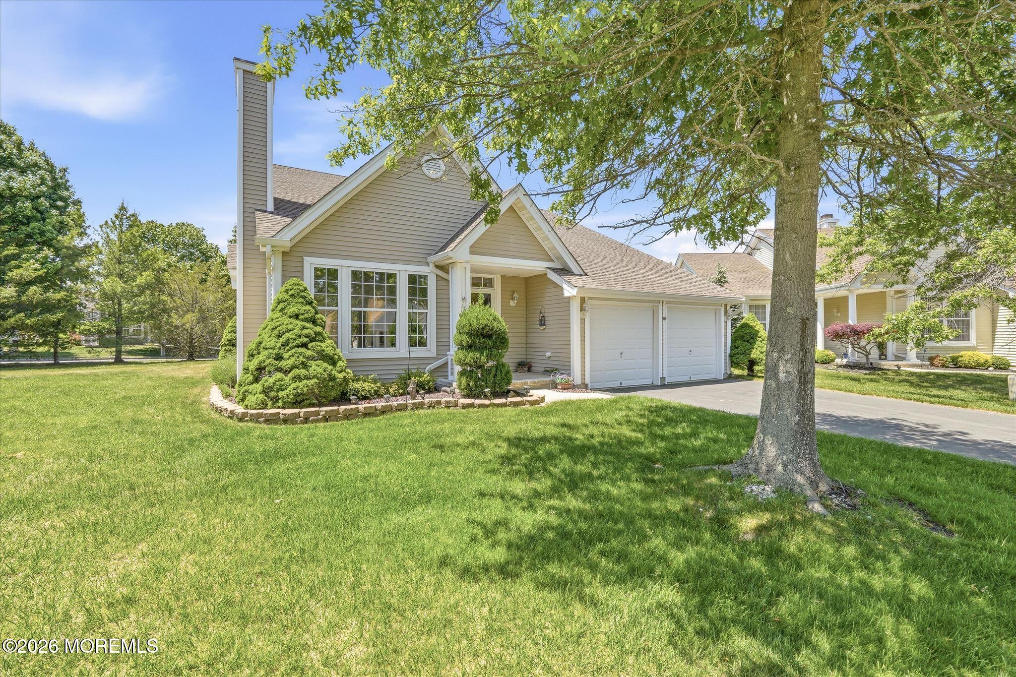 01-15 Breeze Terrace1