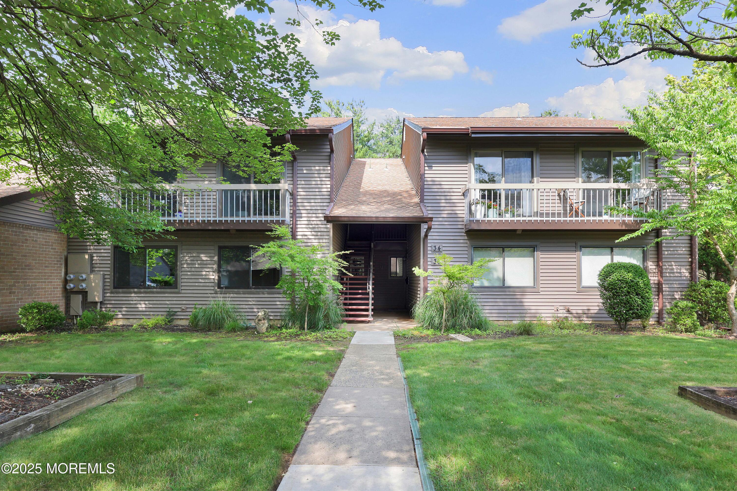 32 Claremont Court