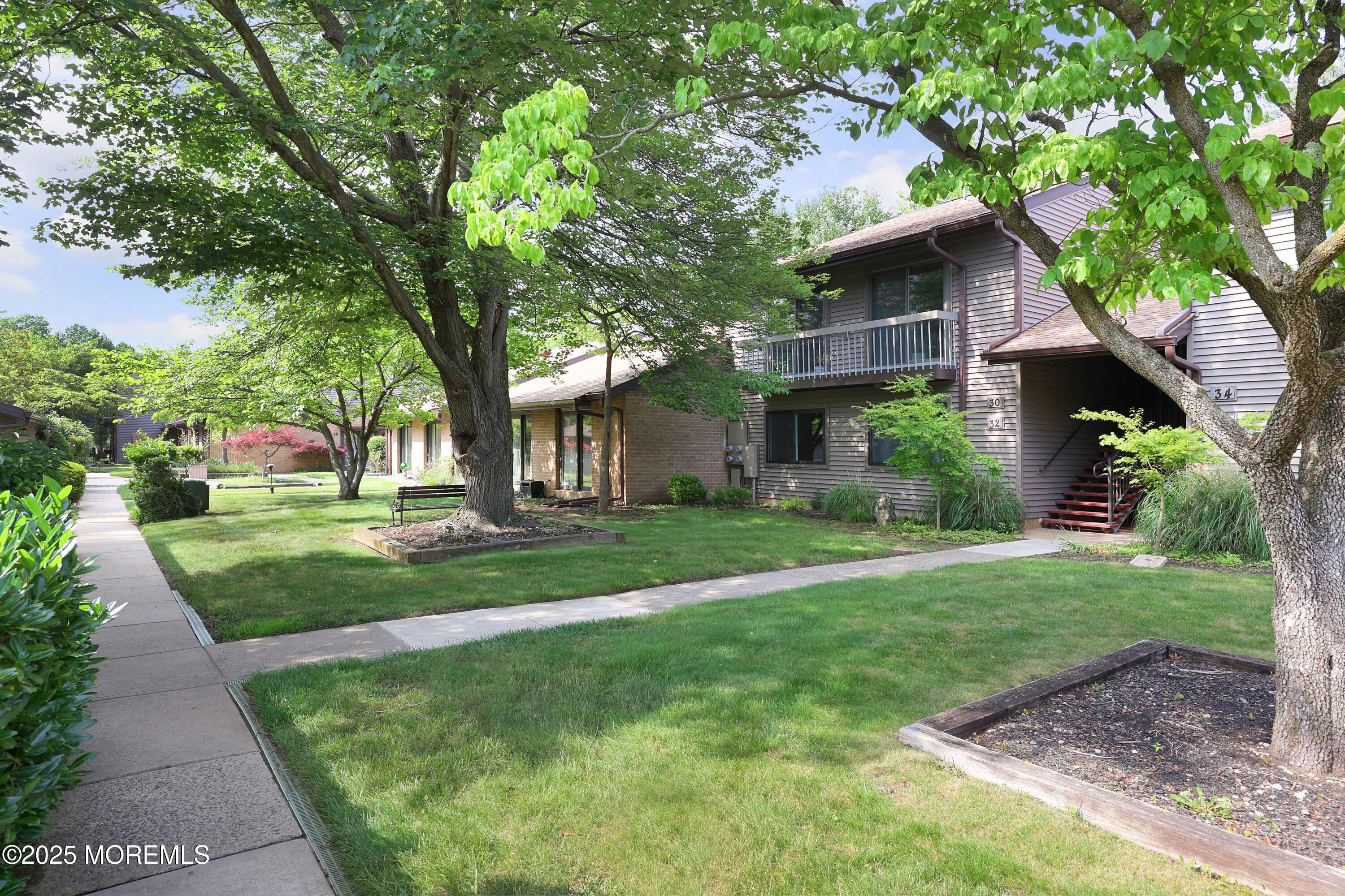 32 Claremont Court