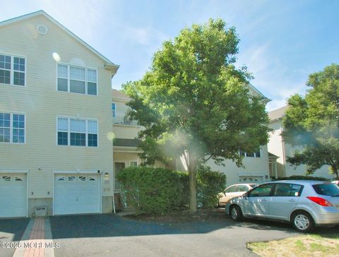 Townhouse For Rent - 574 Beachway Avenue #7<br/> Keansburg, NJ 07734
