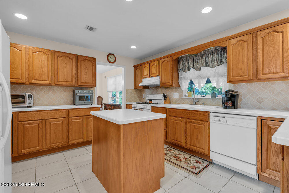 361 Eastern Boulevard, Bayville, New Jersey image 17