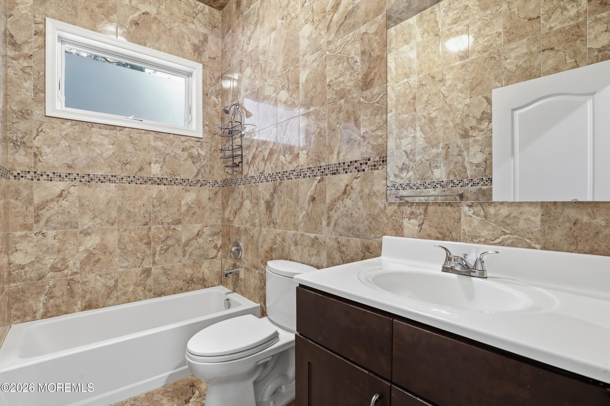 Lakewood, New Jersey, 08701, United States, 3 Bedrooms Bedrooms, ,3 BathroomsBathrooms,Residential,Active,2039067