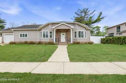 Photo of 1524 Redondo Lane, Lakewood, NJ 08701 (MLS # 22611037)