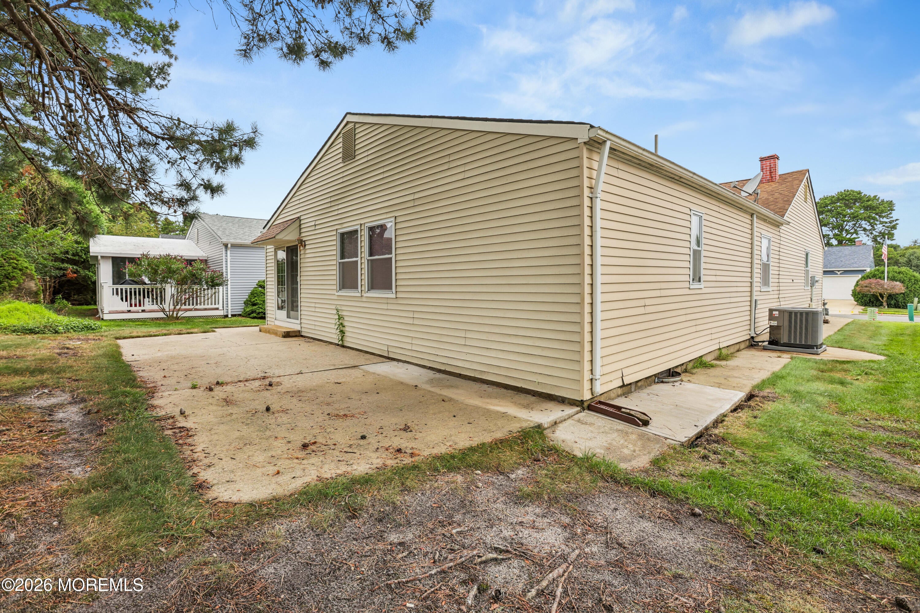 28 W Kinkora Court W
