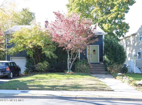 Photo of 82 Church Street, Fair Haven, NJ 07704 (MLS # 22534135)