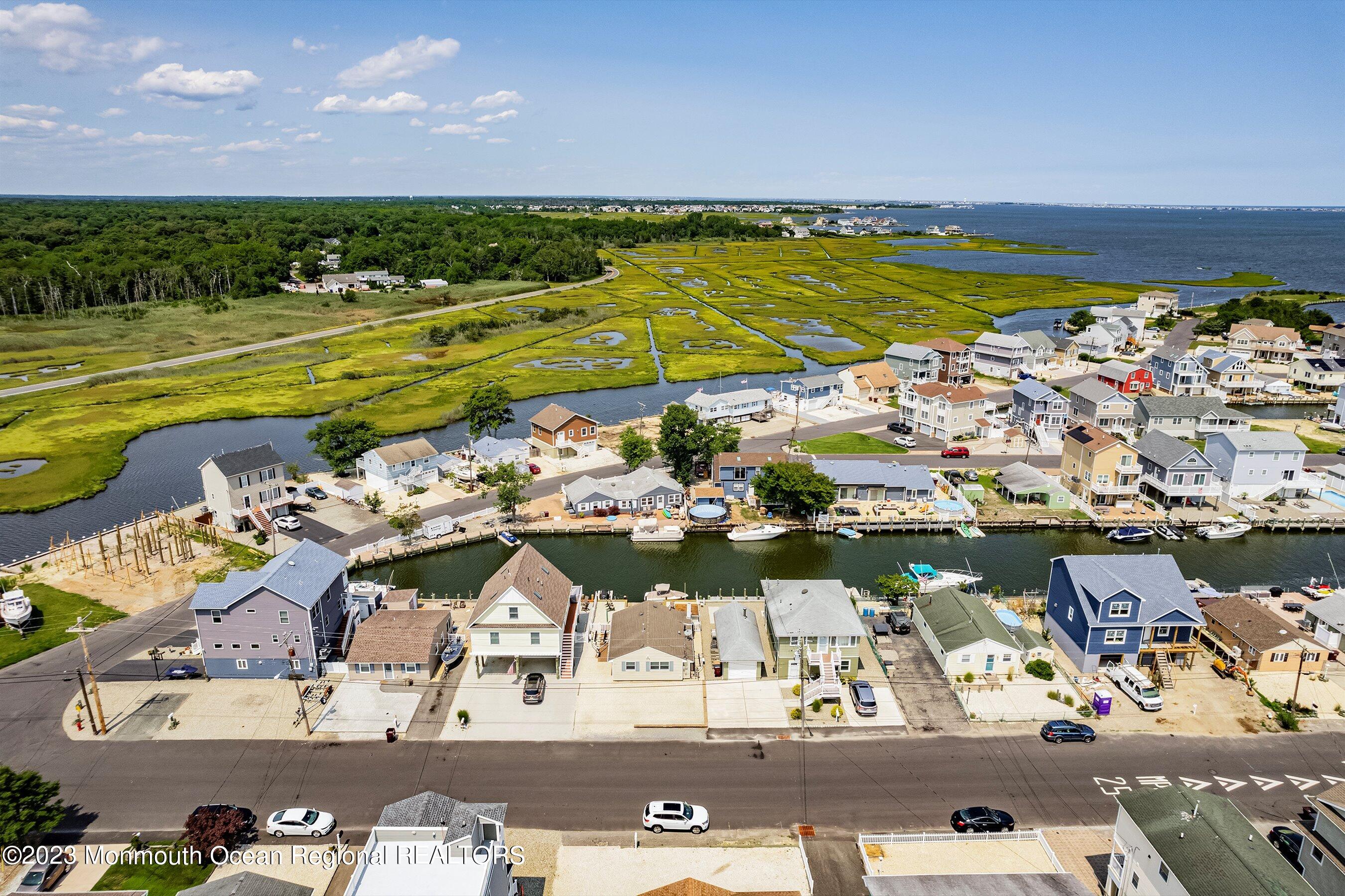 227 Butler Boulevard, Bayville, New Jersey image 2