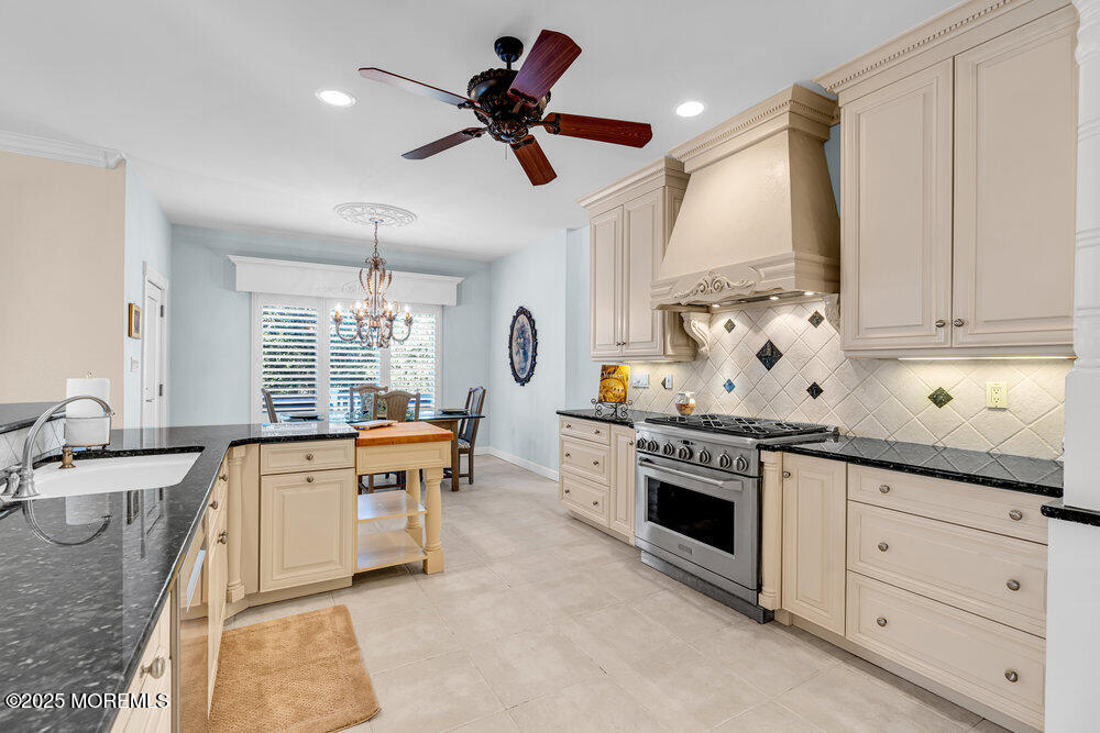 21 Burr Avenue, Morganville, New Jersey image 22