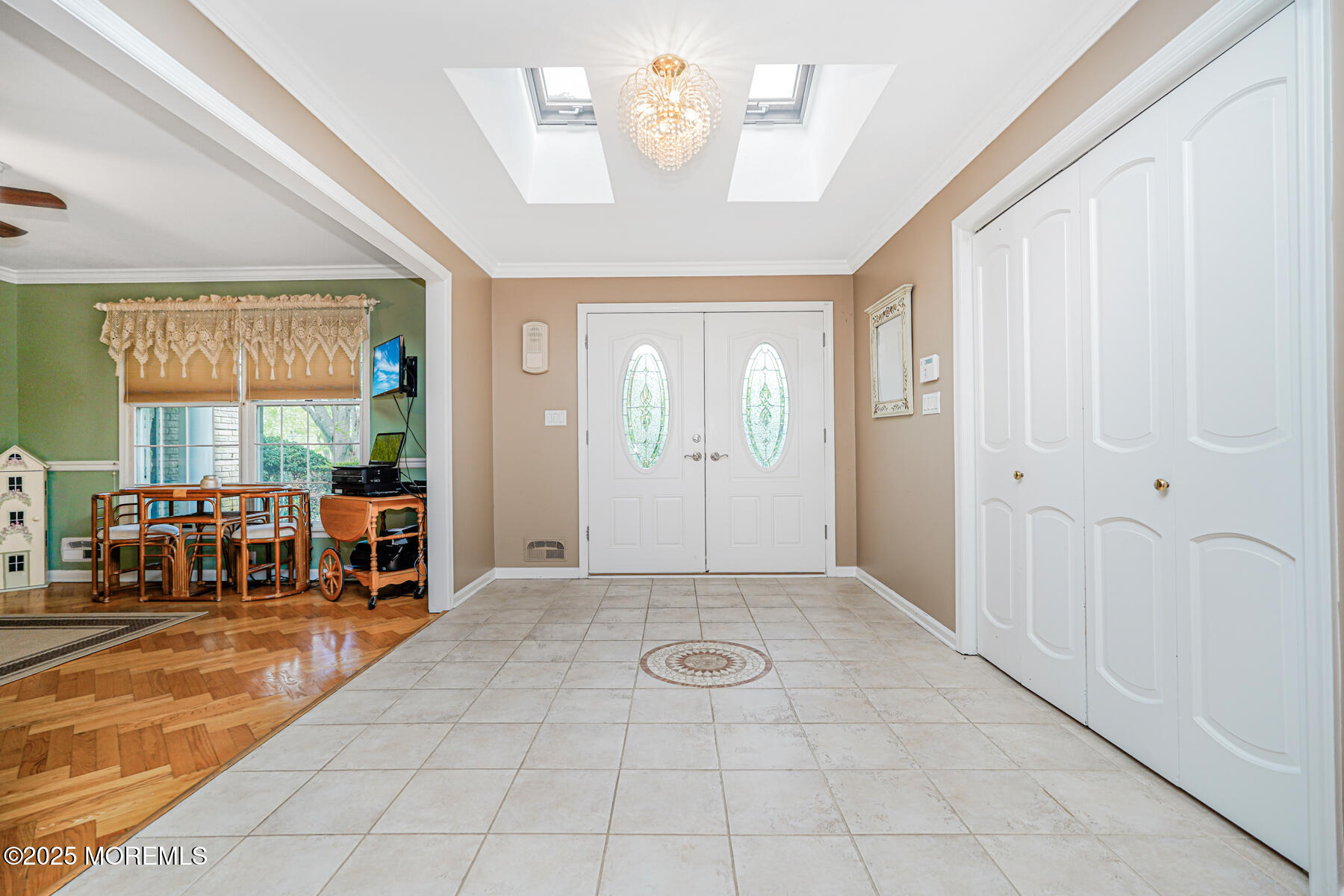27 Southview Terrace, Middletown, New Jersey image 4