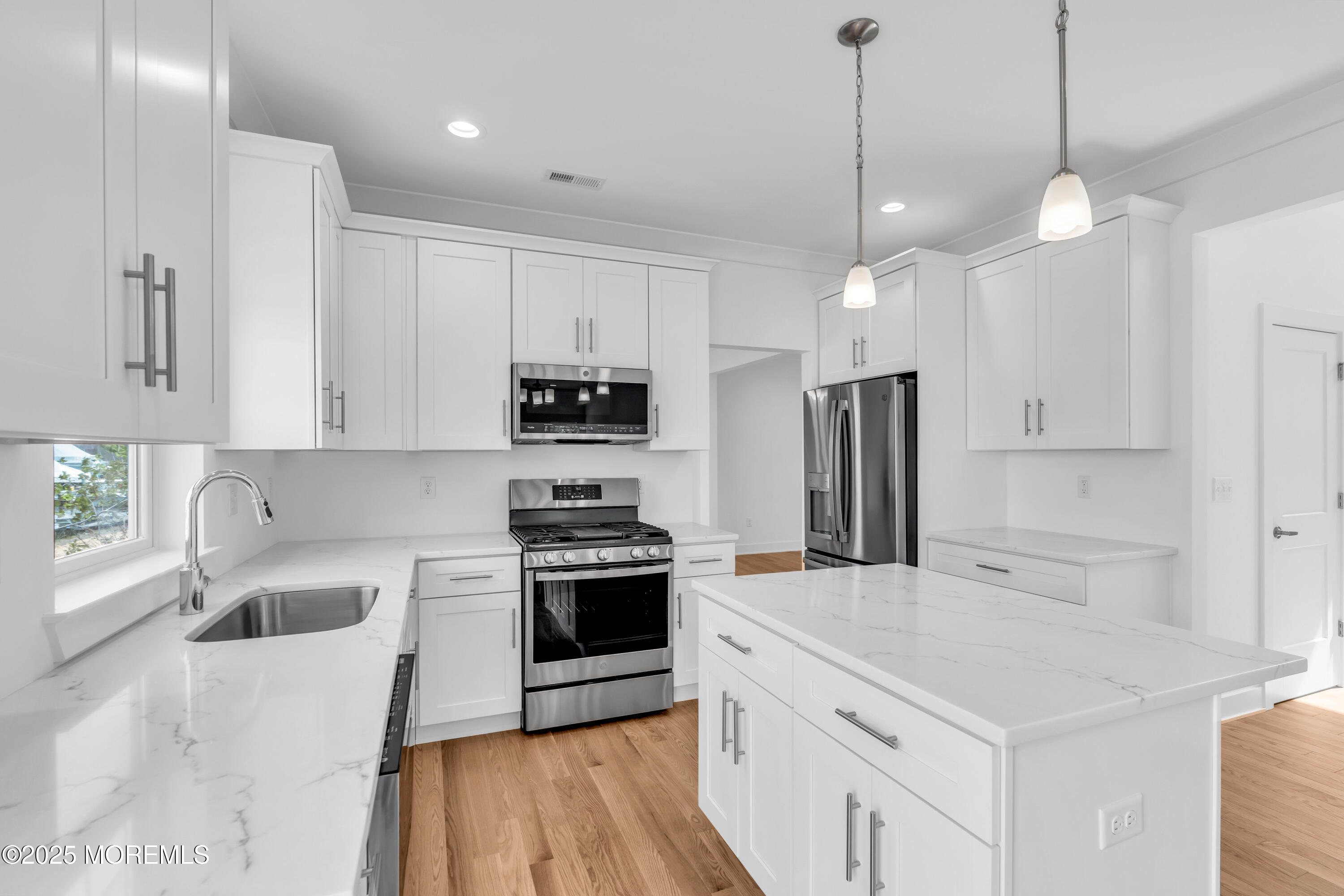 33 Pennsylvania Avenue, Waretown, New Jersey image 20