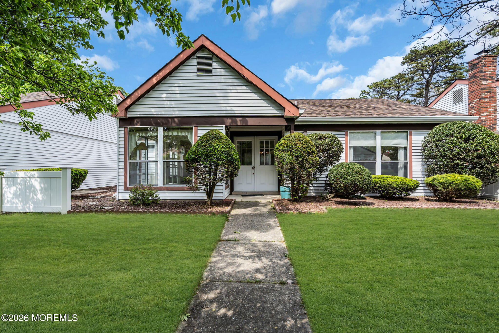 815B Liverpool Circle
