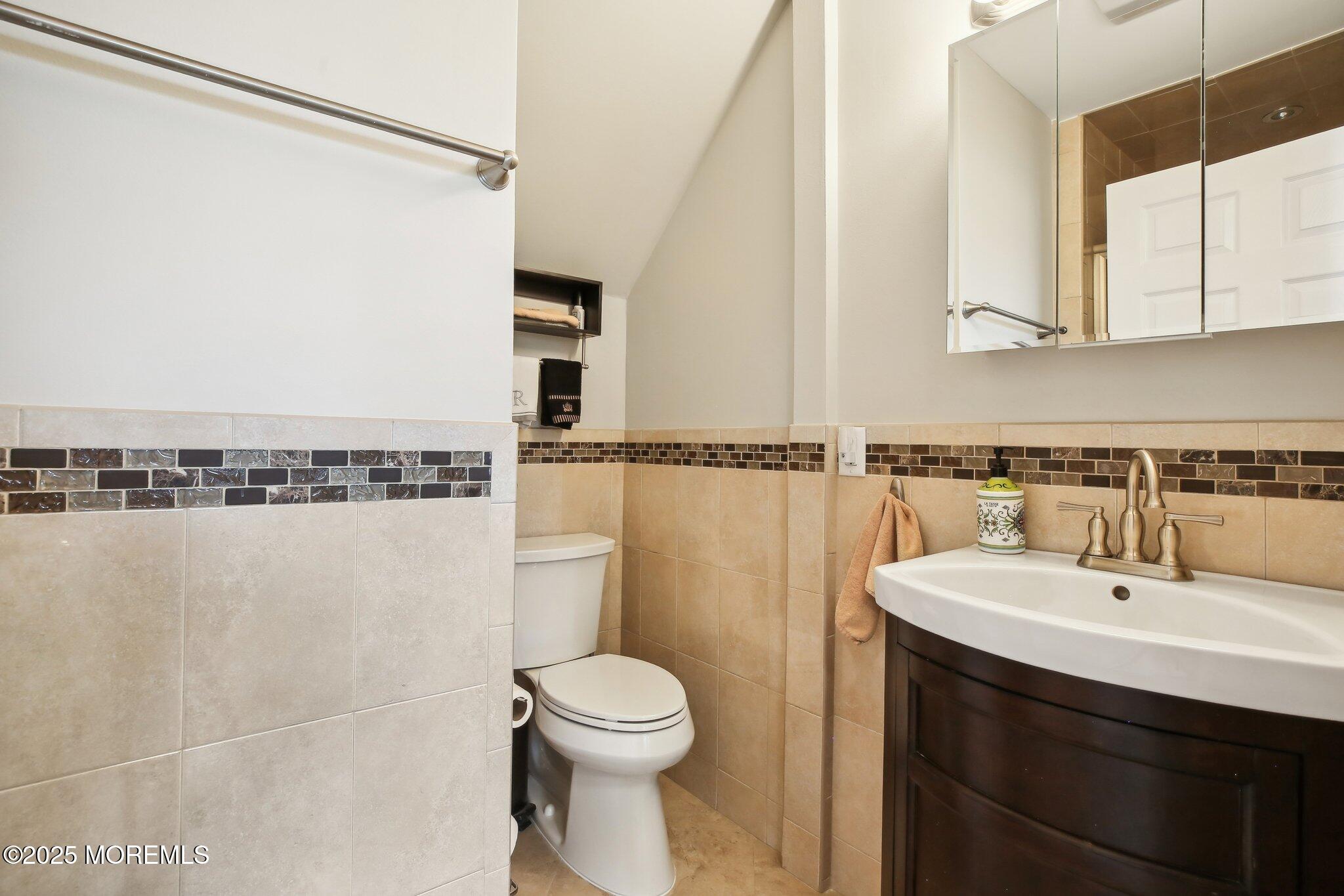 415 Lorillard Avenue, Union Beach, New Jersey image 27