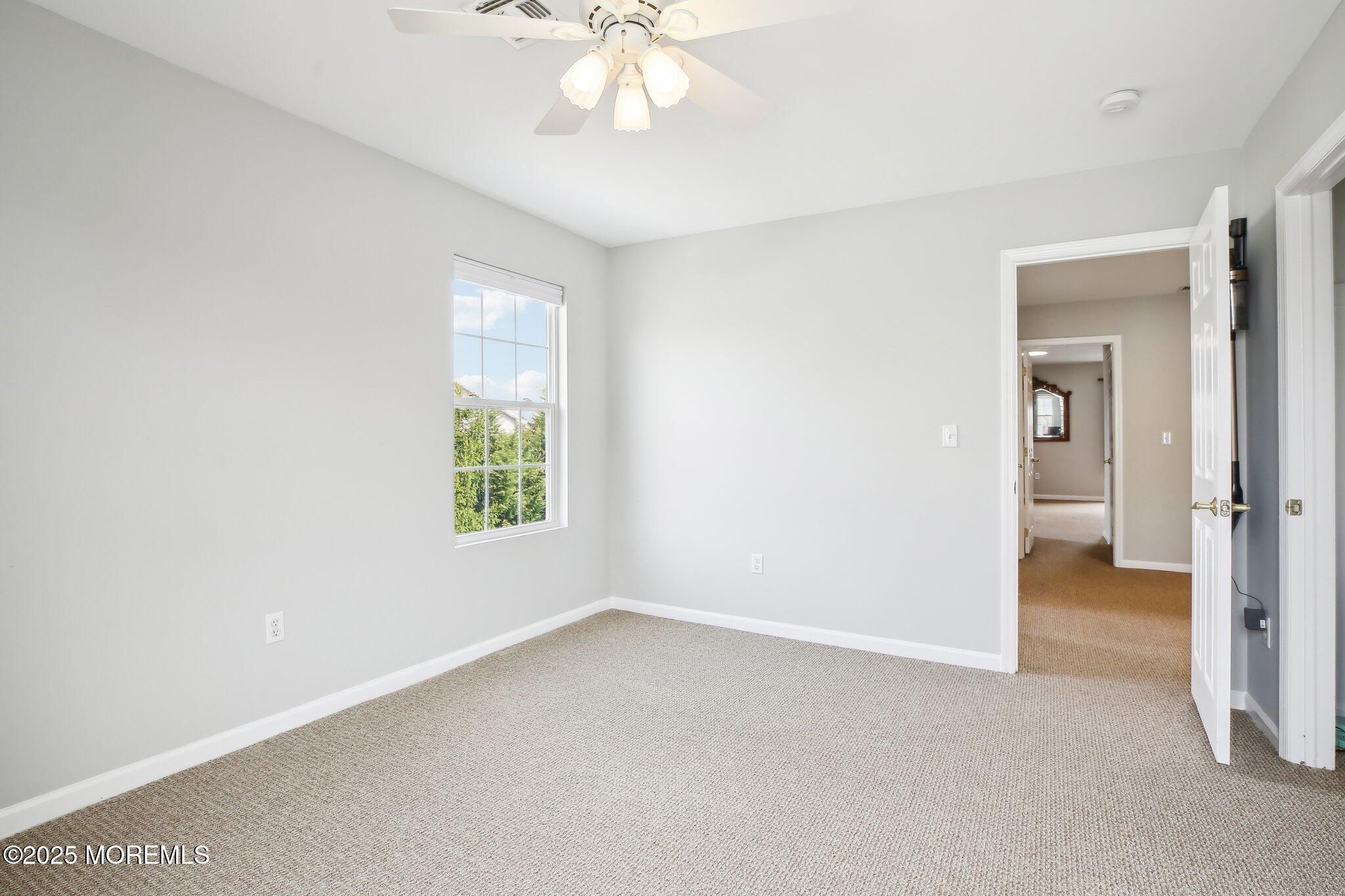 415 Lorillard Avenue, Union Beach, New Jersey image 37