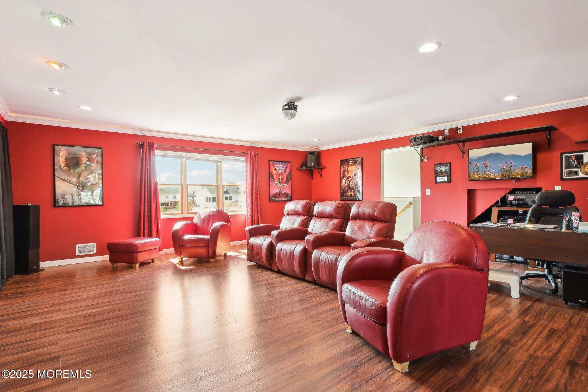415 Lorillard Avenue, Union Beach, New Jersey image 21