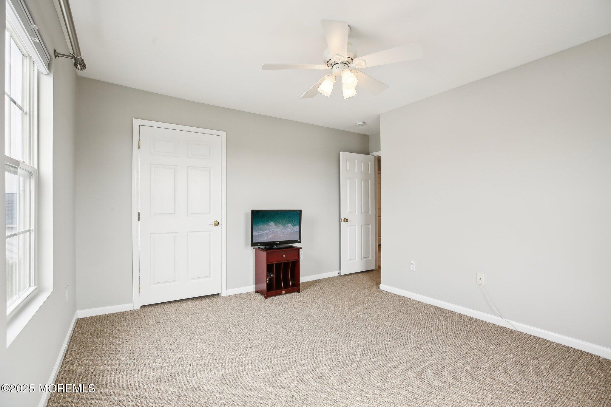 415 Lorillard Avenue, Union Beach, New Jersey image 41