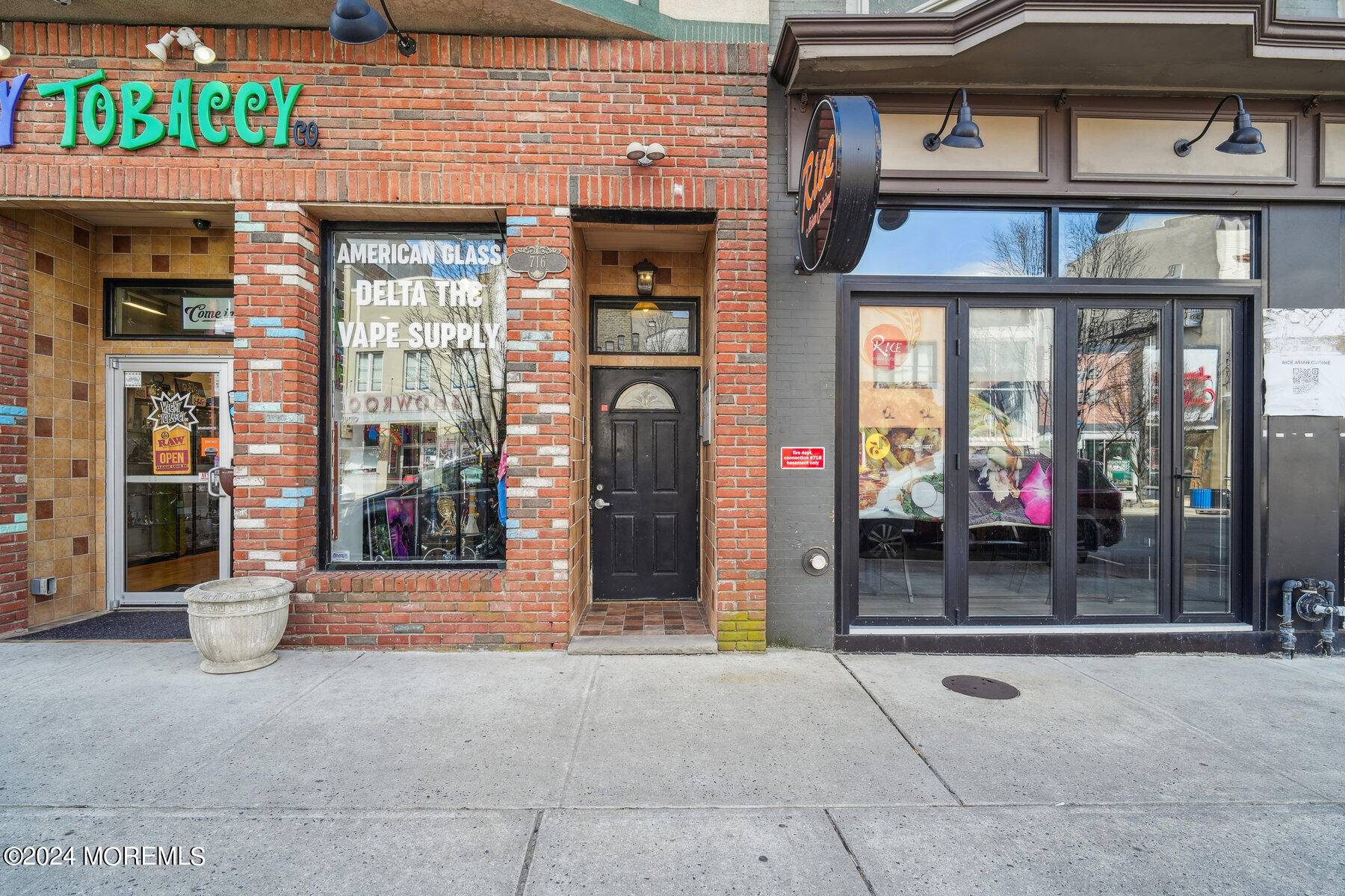 716 Cookman Avenue 201