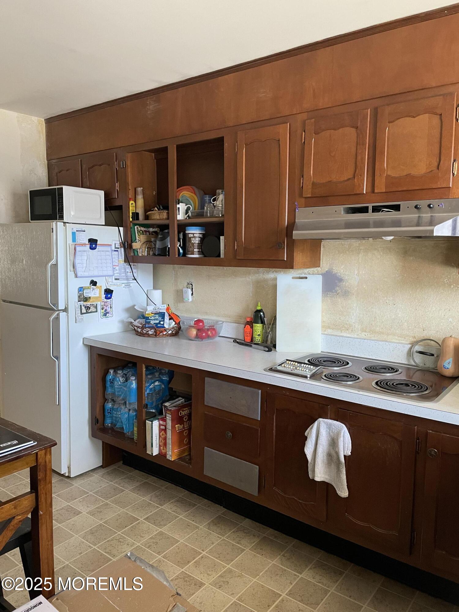 671A New Castle Court, Lakewood, New Jersey image 2