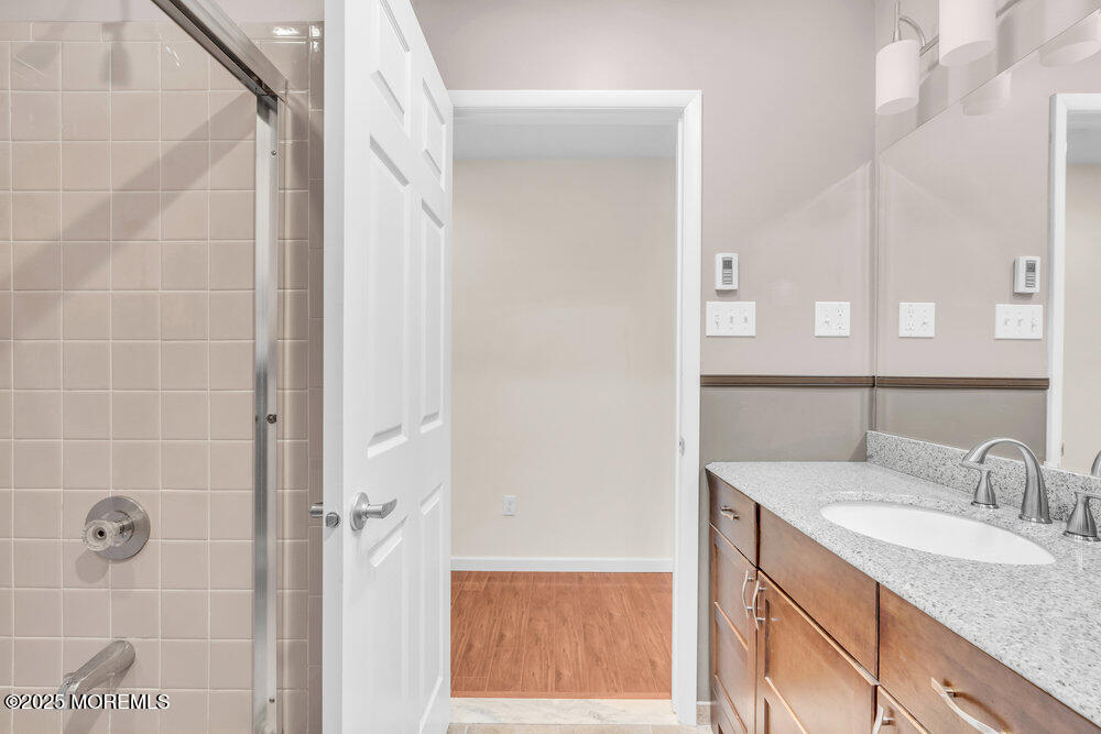 1093 B Argyll Circle, Lakewood, New Jersey image 22