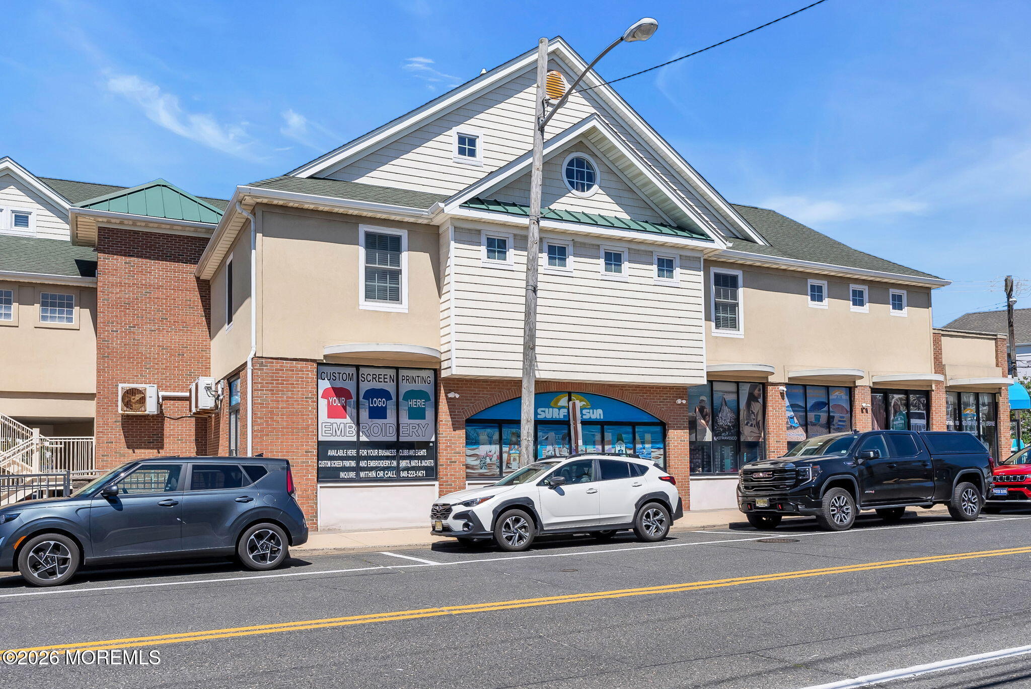 580 Main Street E 1