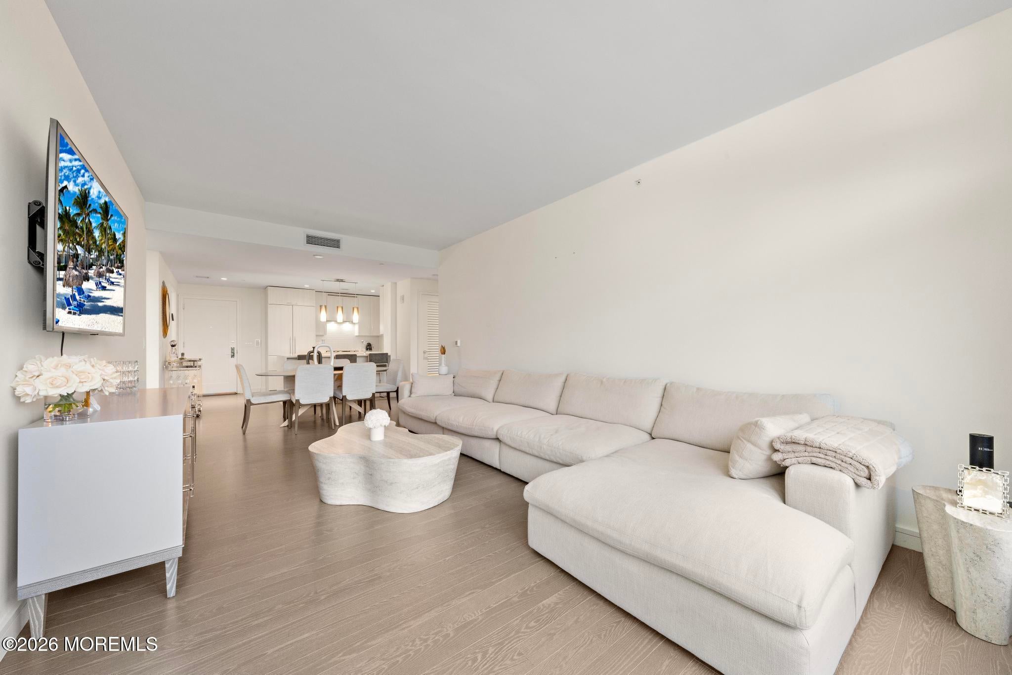 30 Melrose Terrace 216