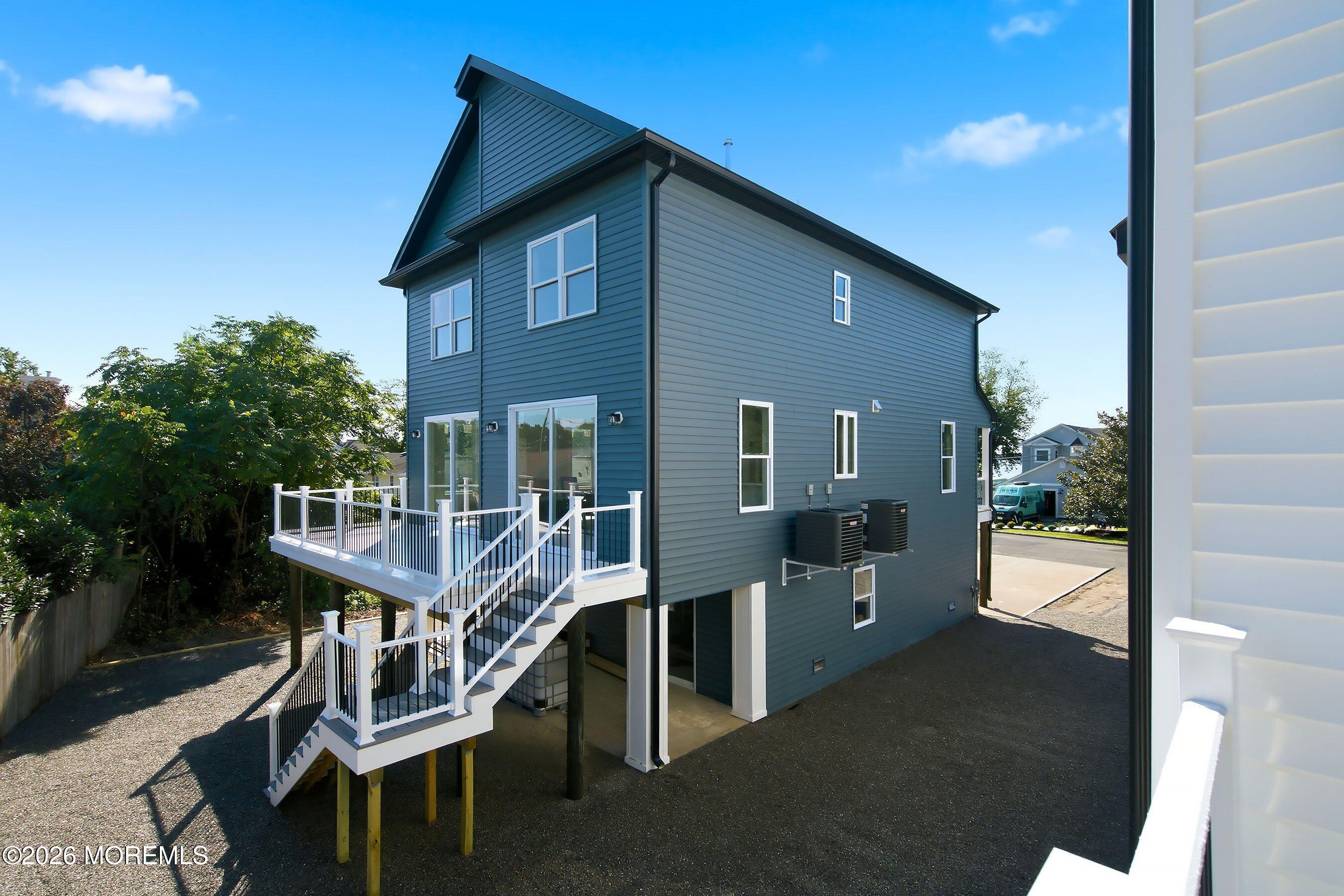 96 Pinewood Road