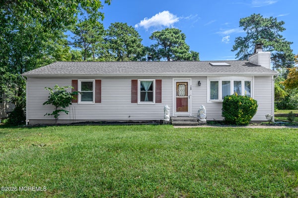 300 BEECHMONT ST, TOMS RIVER, NJ 08757 - Image bc1bfcc7d474ffcf752d30a6cd4a97db/972081860