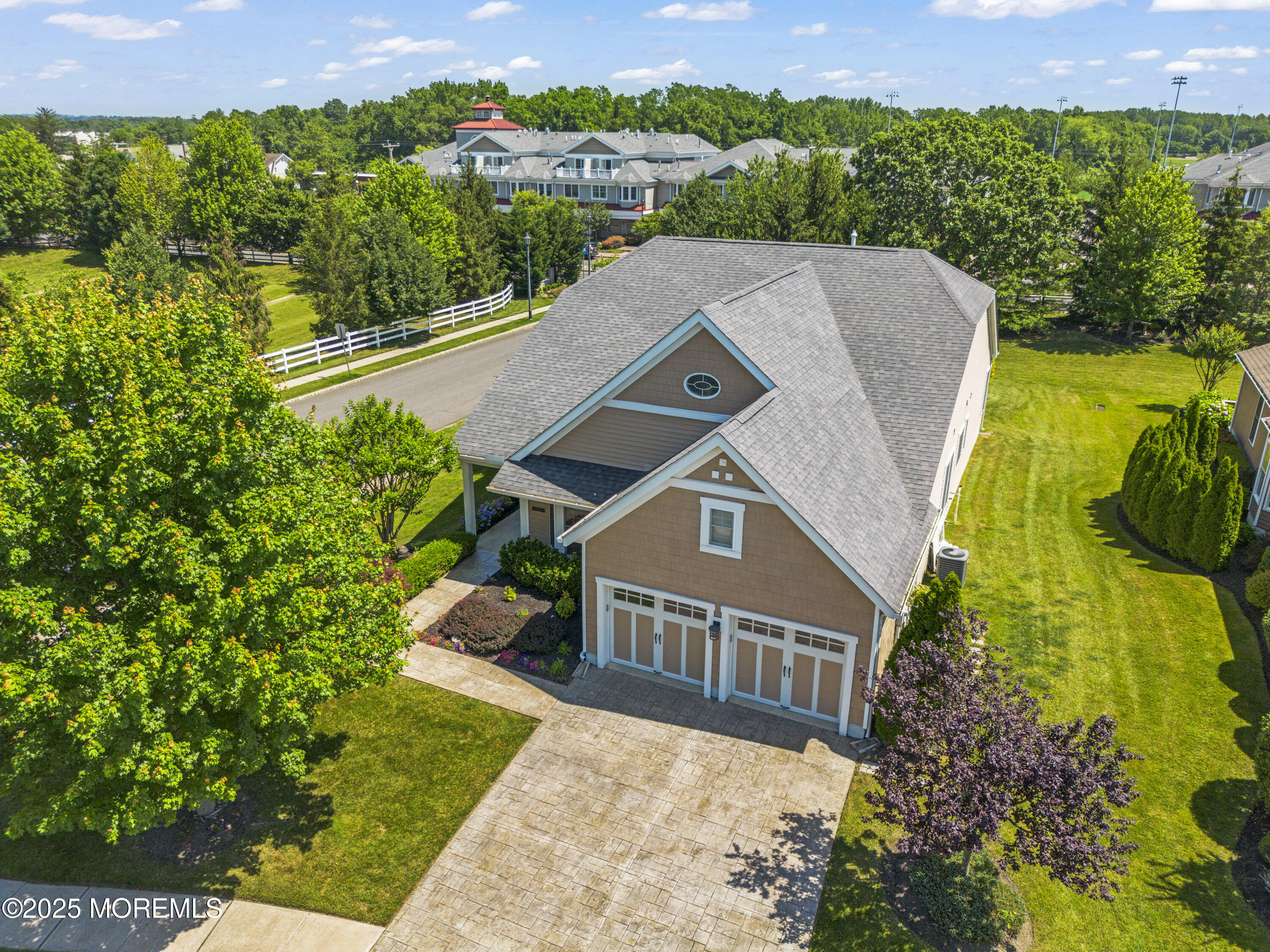 40 Iselin Lane