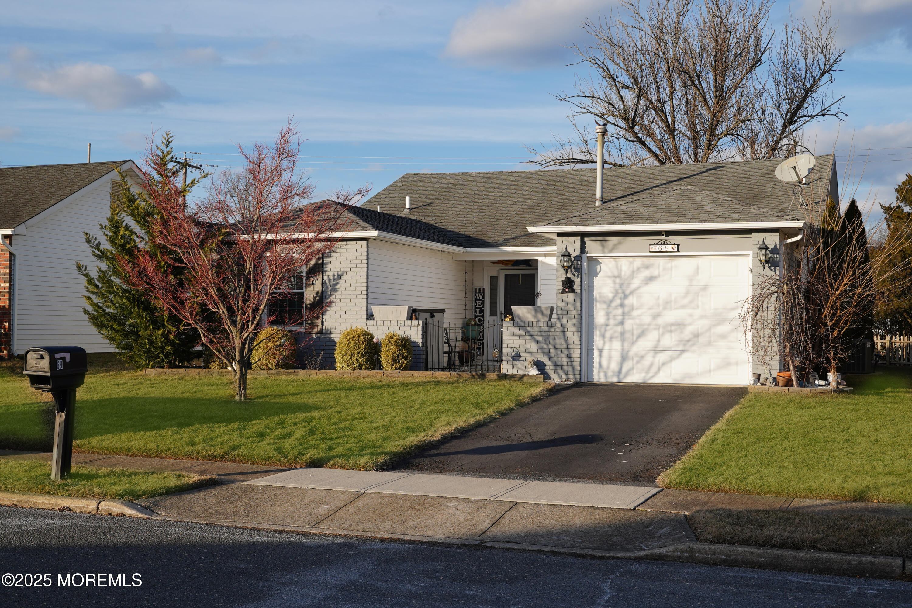 69 Mansfield Drive, Brick, New Jersey image 3