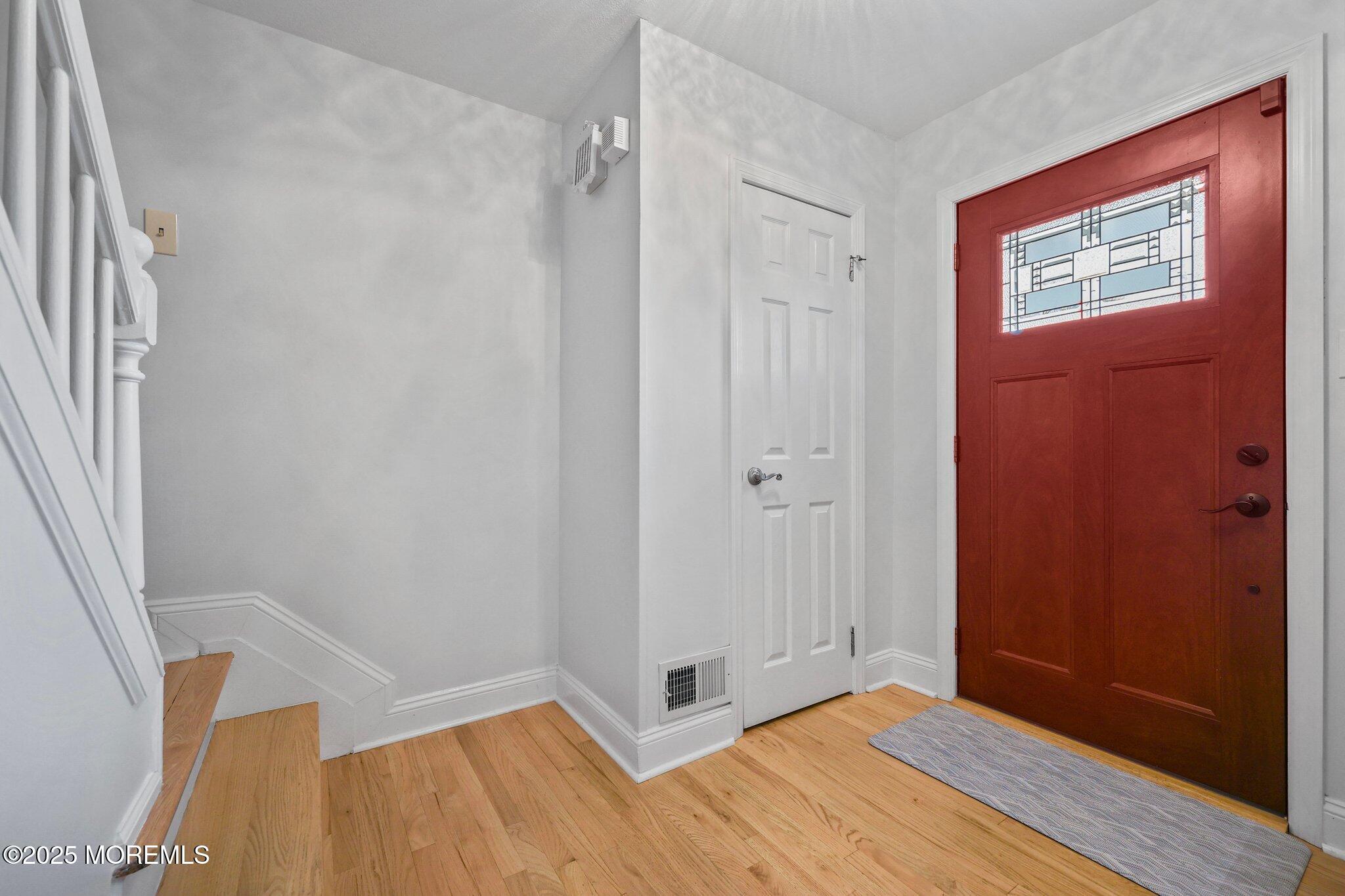 47 Landsdowne Road, East Brunswick, New Jersey image 6