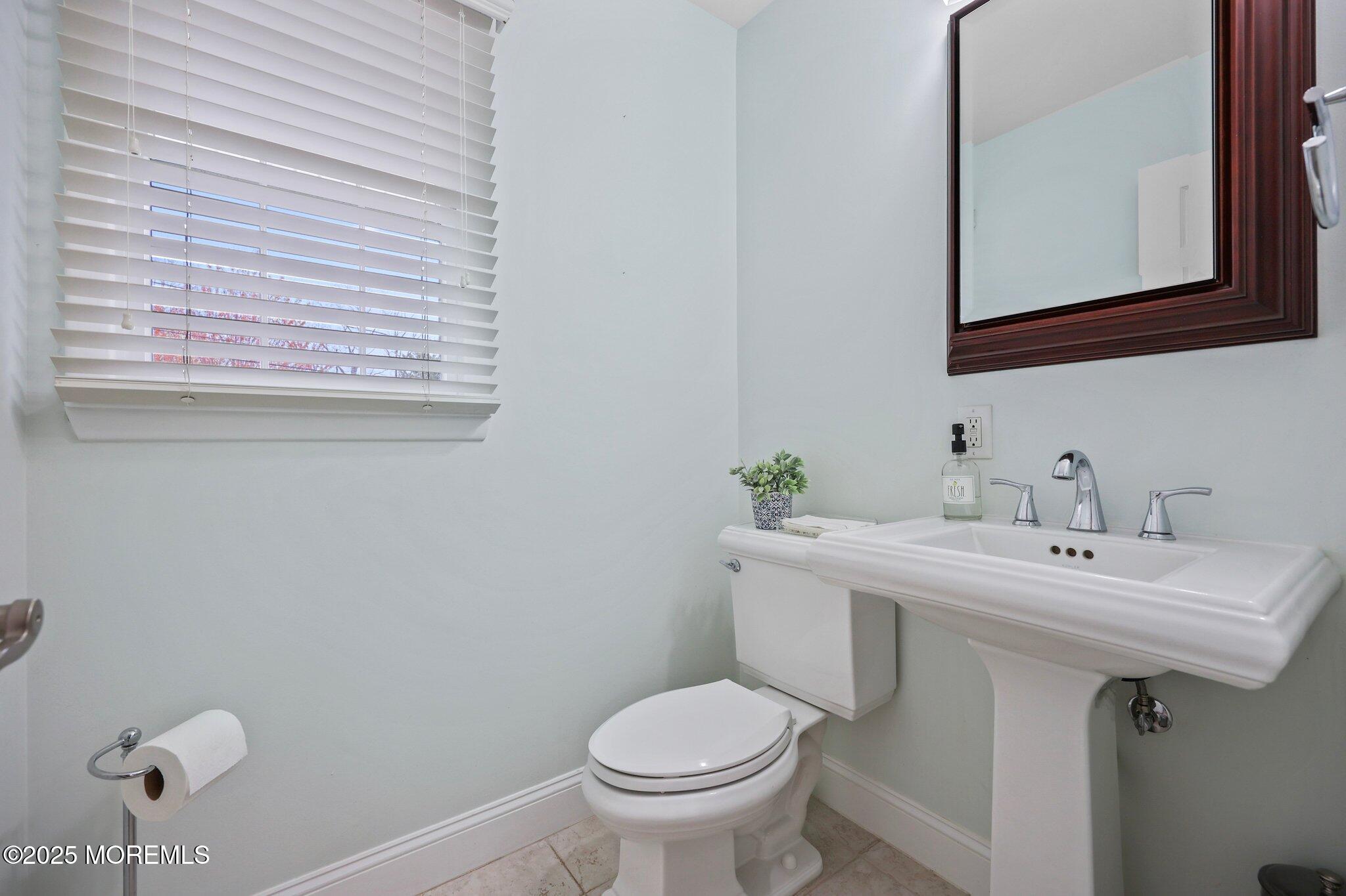 47 Landsdowne Road, East Brunswick, New Jersey image 24