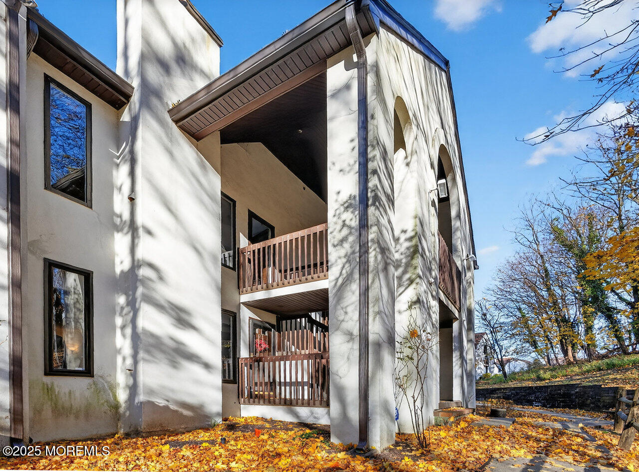 61 Tower Hill Drive 708