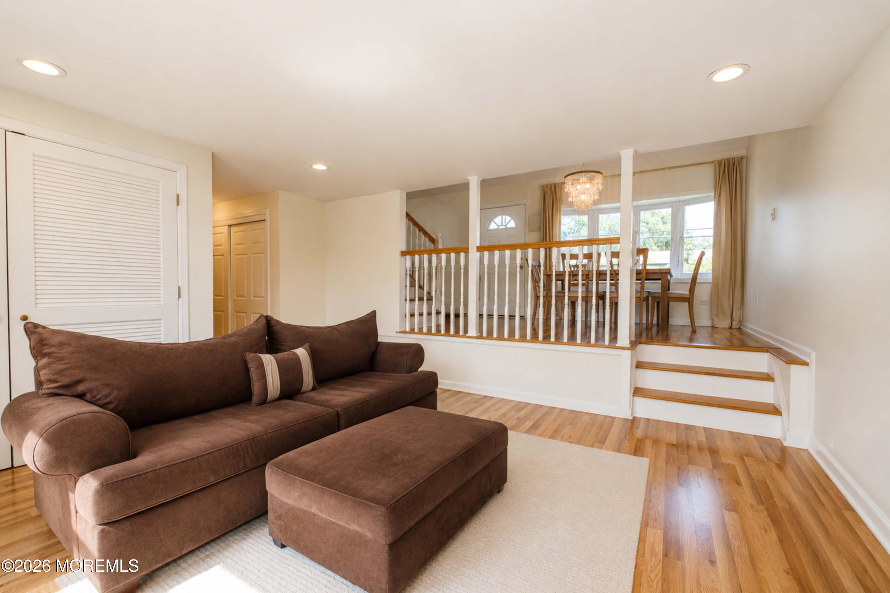 6 Dibling Street