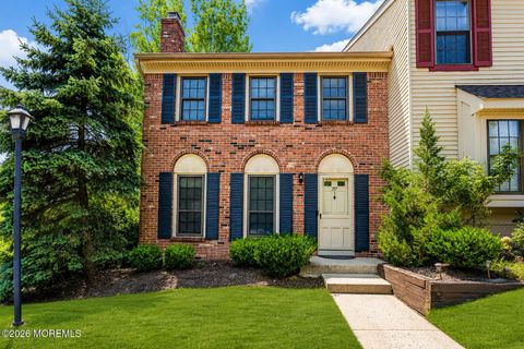 Condo For Sale - 157 Foxhill Court<br/> Aberdeen, NJ 07747