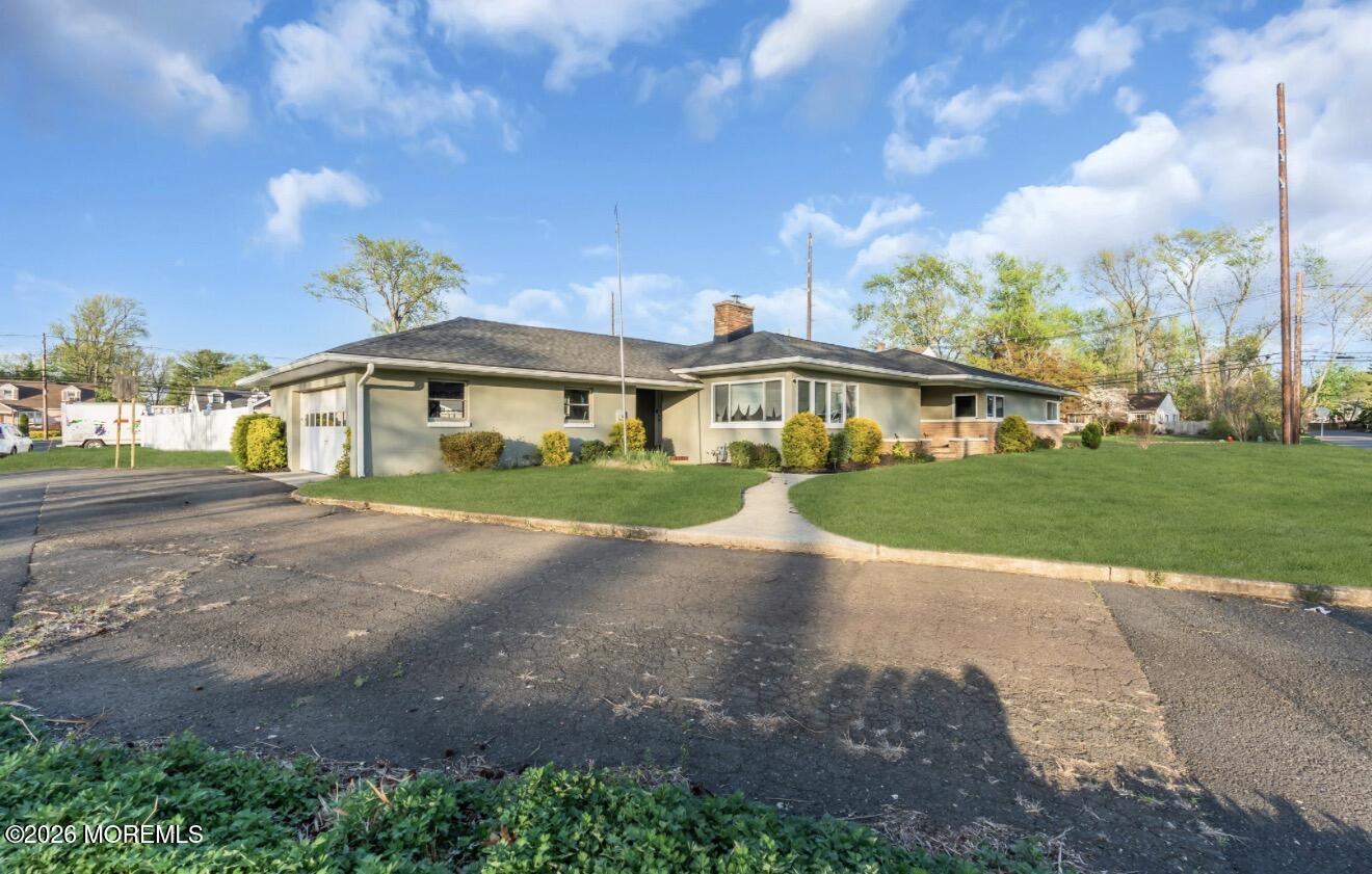 210 Springlawn Avenue