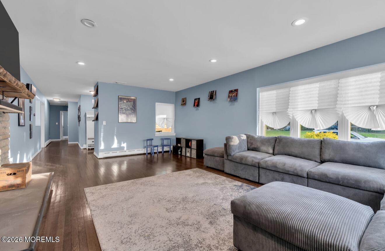 210 Springlawn Avenue