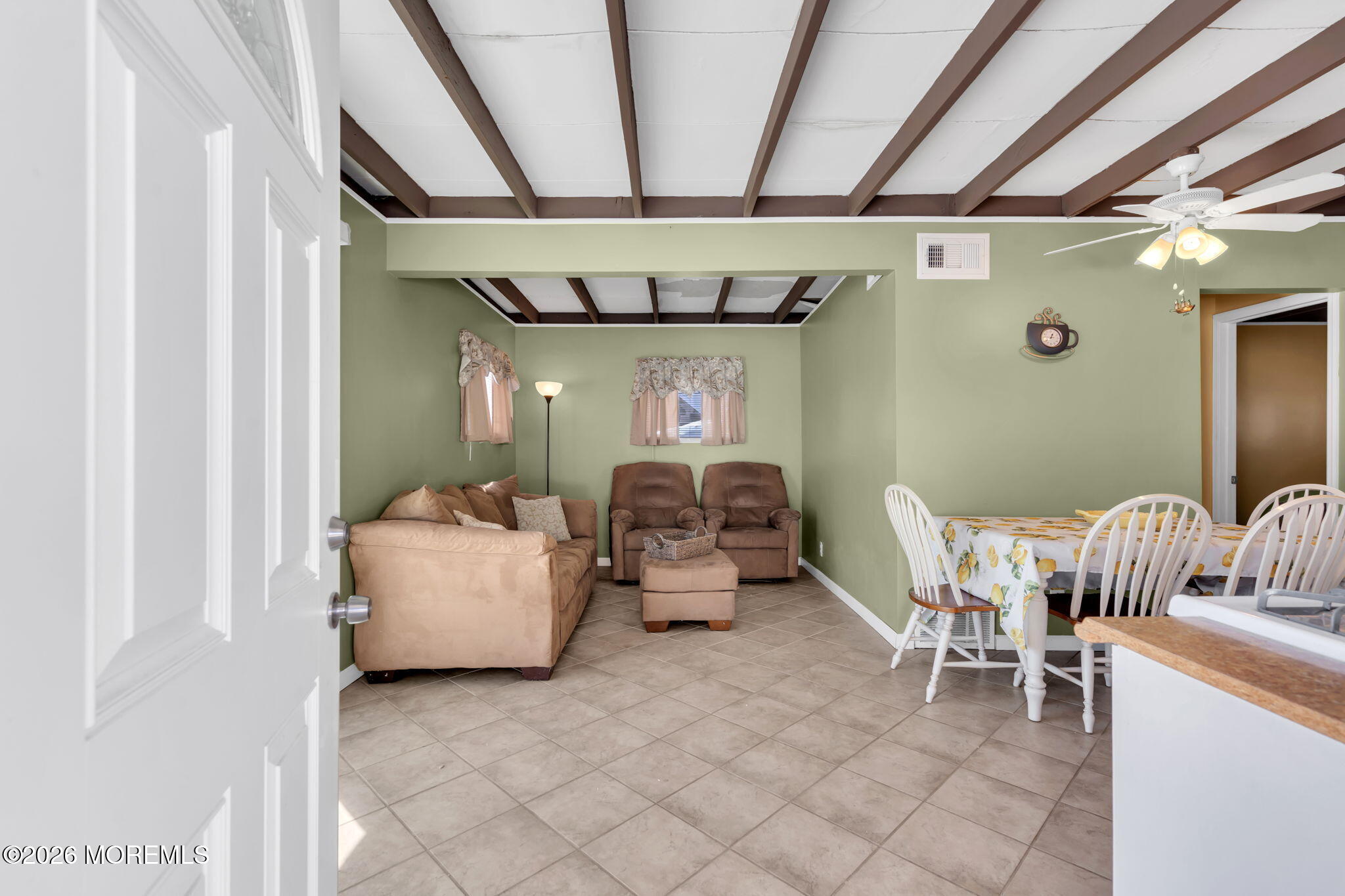 413 Twin Lakes Boulevard