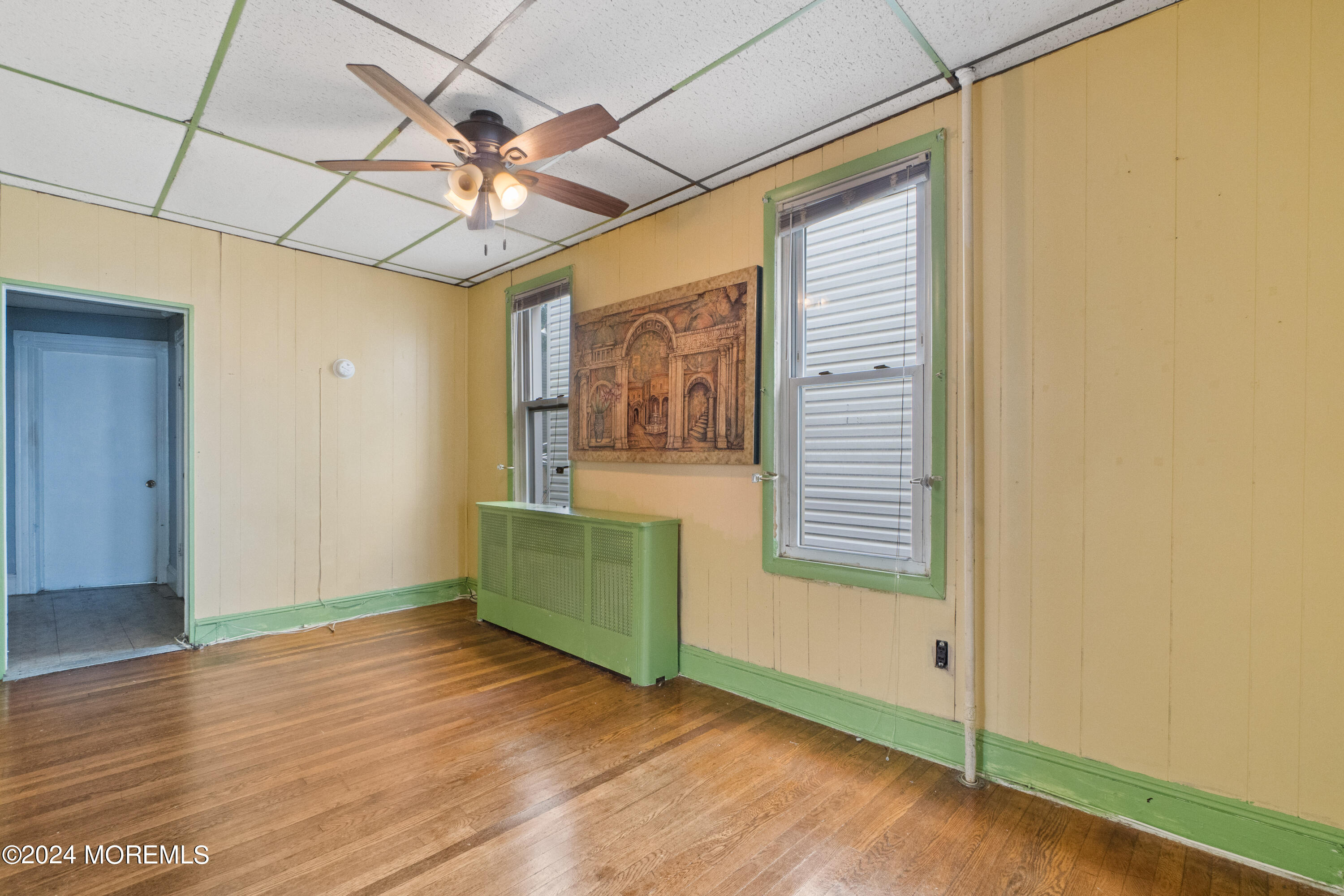 20 E 31st Street, Bayonne, New Jersey image 19