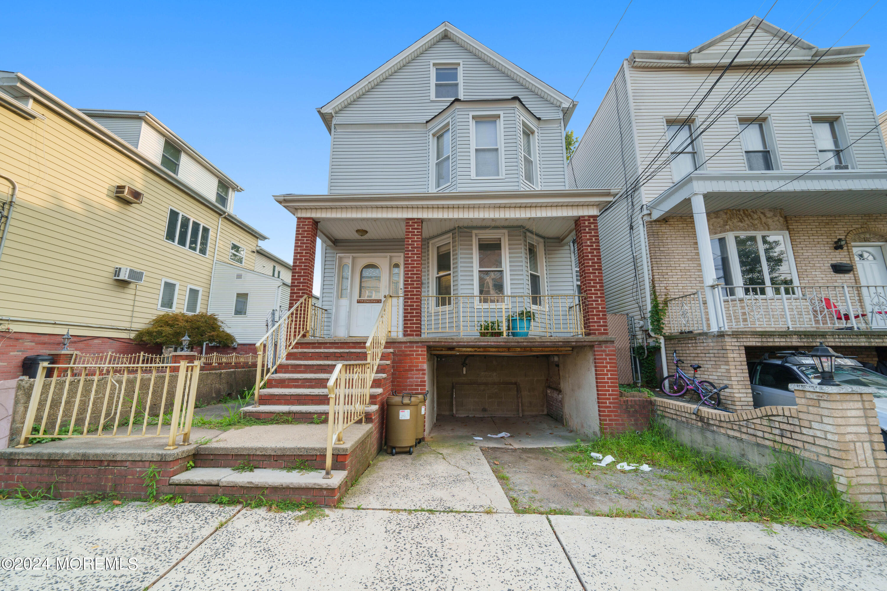 20 E 31st Street, Bayonne, New Jersey image 2