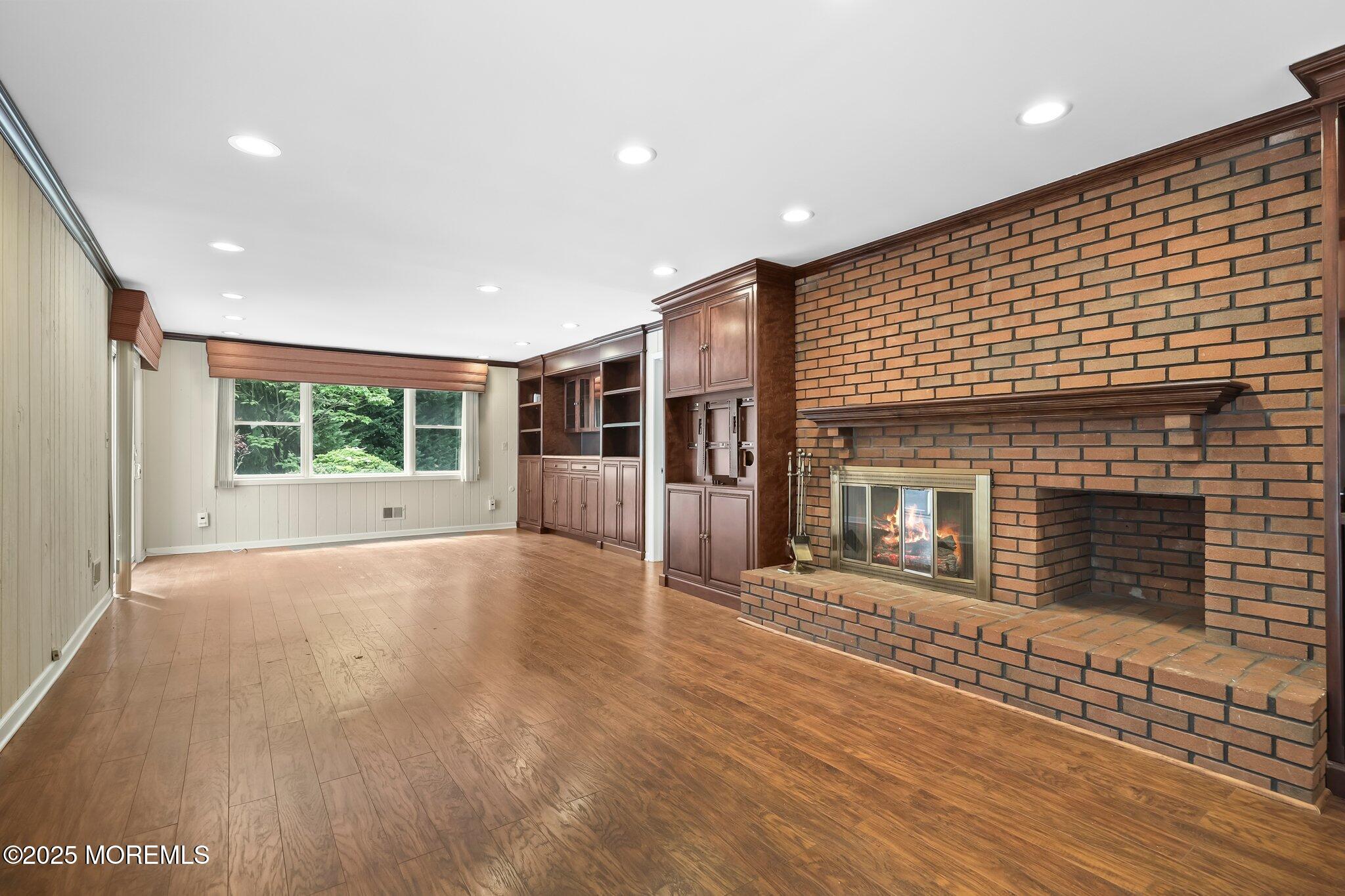 7 Colonial Court, Manalapan, New Jersey image 16